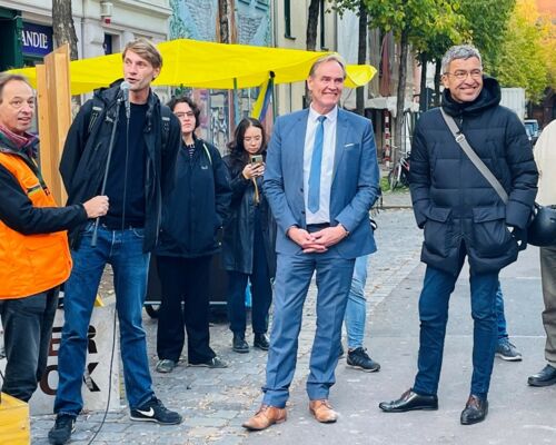Wir Ökolöwen besprechen mit Oberbürgermeister Burkhard Jung und Verkehrsbürgermeister Thomas Dienberg konkrete Verbesserungen für Fußgäner:innen