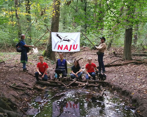 Mitglieder NAJU im Wald © NAJU Leipzig